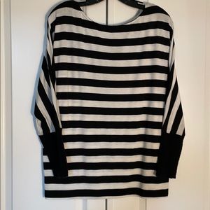 Alice and Olivia top